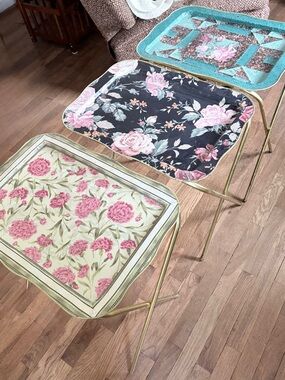 Vintage TV Trays (3)